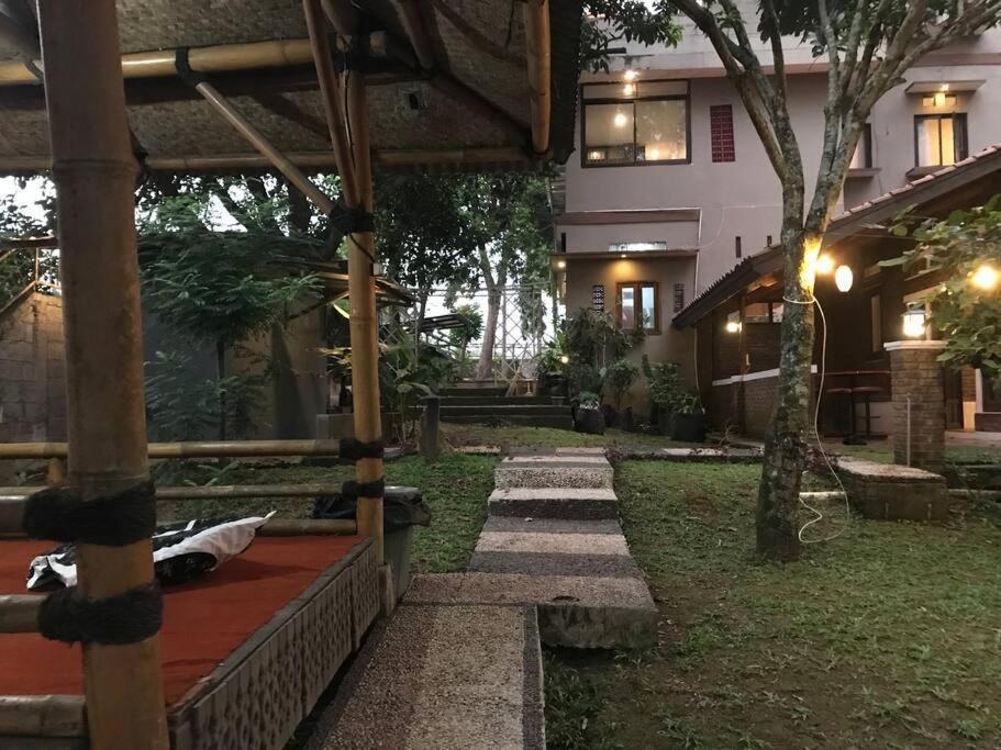 Villa Naumi バンドゥン エクステリア 写真